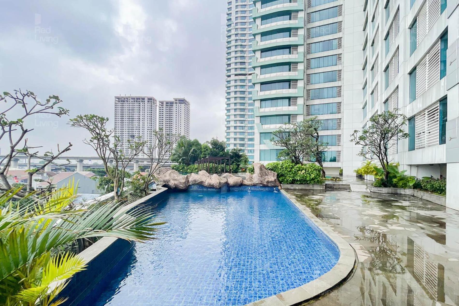 Redliving Grand Kamala Lagoon By Ownr Apartemen *